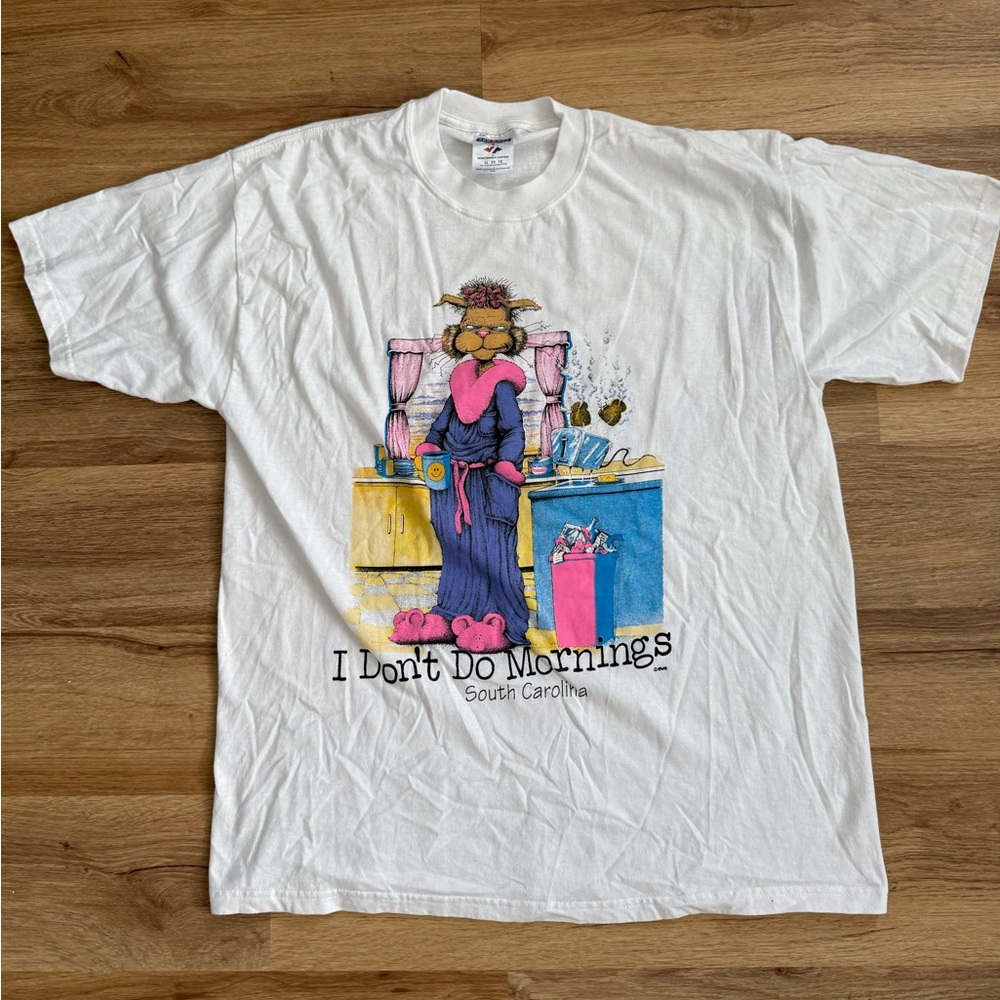 Vintage “I don’t do Mondays - South Carolina” Jerzees Classic White T-Shirt